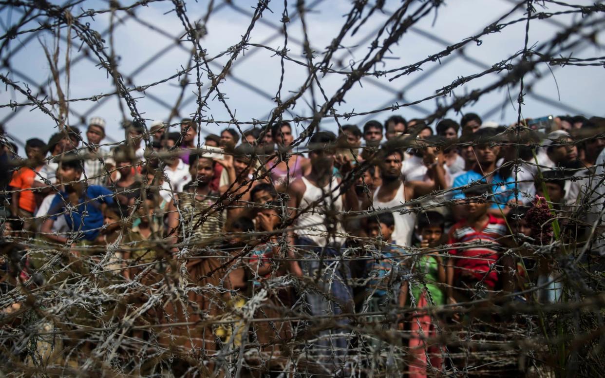Rohingya refugees trapped in no-man's land between Bangladesh and Burma - AFP
