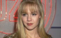 <p>Jennie Garth, das ehemalige Sexsymbol der Serie, ist noch heute eng mit Tori Spelling befreundet. Im Oktober 2020 starteten die beiden den gemeinsamen Podcast "9021OMG". (Bild: Getty Images)</p> 