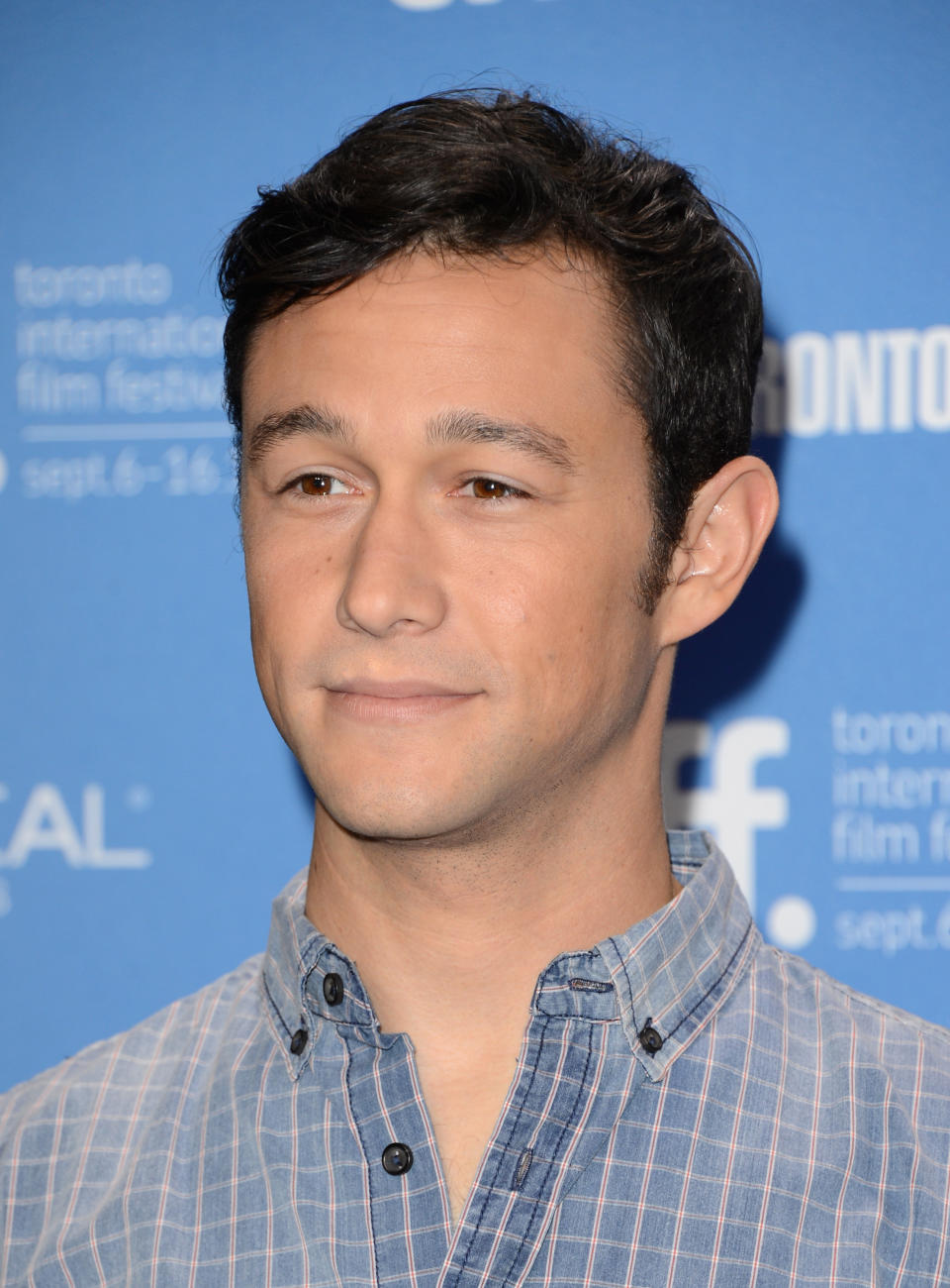 TORONTO, ON - SEPTEMBER 06: Actor/Producer Joseph Gordon-Levitt poses at the "Looper" photo call during the 2012 Toronto International Film Festival at TIFF Bell Lightbox on September 6, 2012 in Toronto, Canada. (Photo by Jason Merritt/Getty Images)