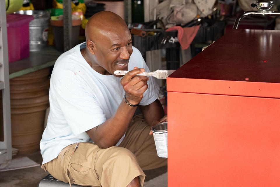 “UnPrisoned” Edwin (Delroy Lindo) (Photo by: Kelsey McNeal/Hulu)