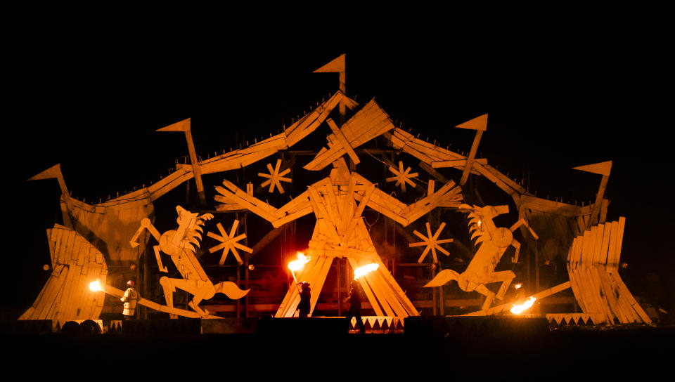 A 'Greatest Showman' themed bonfire burns in Skinningrove, North Yorkshire as part of an annual themed bonfire reflecting the area's history (PA)