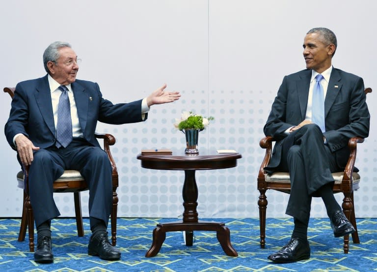 Cuban President Raul Castro (L) and his US counterpart Barack Obama held a historic meeting in Panama in April 2015, the first between US and Cuban leaders since 1956