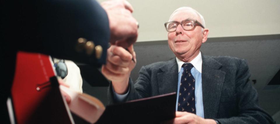 Charlie Munger had snarky words for get-rich gurus — how he urged investors to build wealth instead