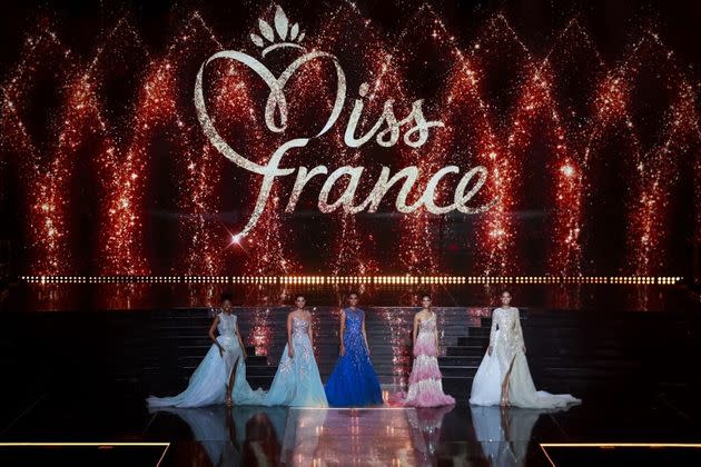 Le salaire des candidates Miss France 2022 dévoilé (photo du 11 décembre 2021)  (Photo: SAMEER AL-DOUMY via AFP)