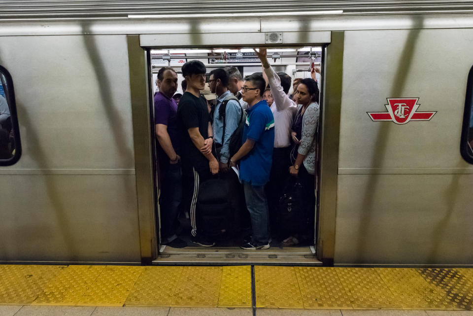 TORONTO, ONTARIO, CANADA - 2016/08/18: Toronto scenes: TTC subway train cramped with people ready to go to work. Many Torontonians prefer to use the public transit for its convenience. (Photo by Roberto Machado Noa/LightRocket via Getty Images)
