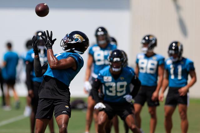 Jaguars WR Zay Jones ruled out, Jamal Agnew a game-time decision Sunday vs.  Falcons