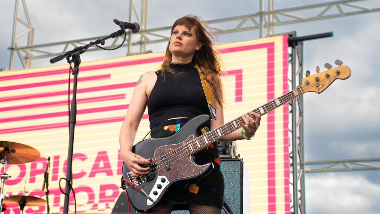 Tropical Fuck Storm Put Touring Plans on Hold After Bassist Fiona Kitschin Diagnosed with Cancer