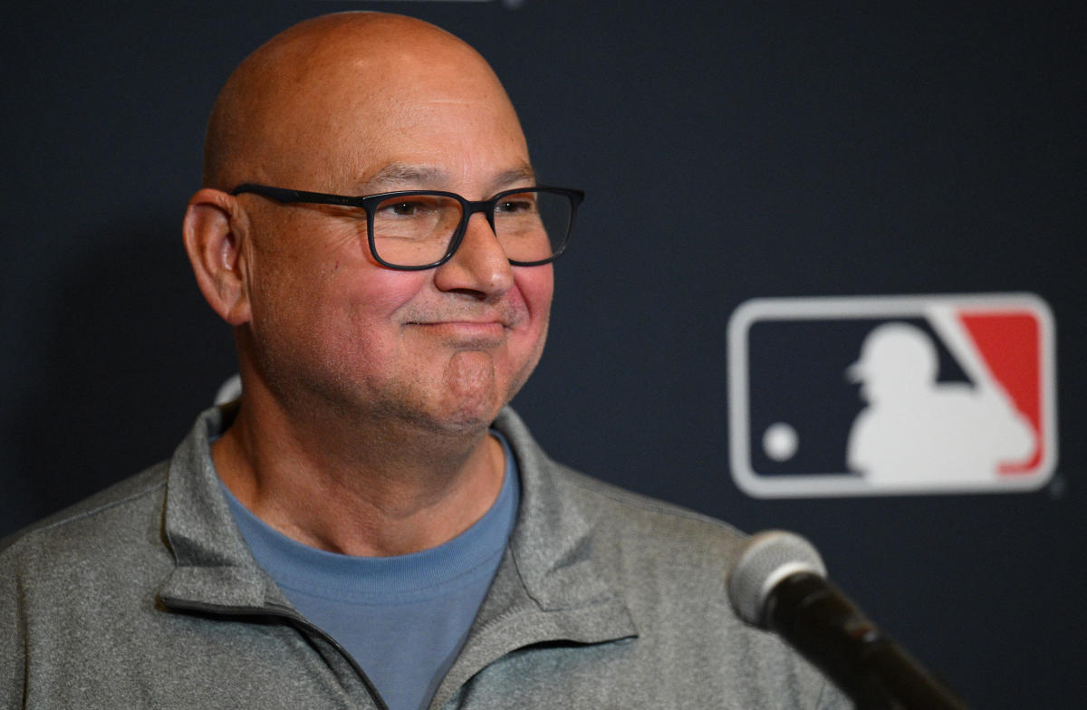 Guardians Manager Terry Francona Reunited W/ Beloved Scooter After Apparent  Theft