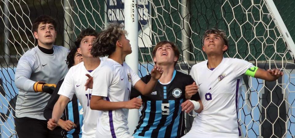 Clovis North and Ridgeview High players look up for an inbounds pass during the CIF Central Section Division I championship at Clovis East on Feb. 24, 2024. Clovis North won 3-2 (overtime) .