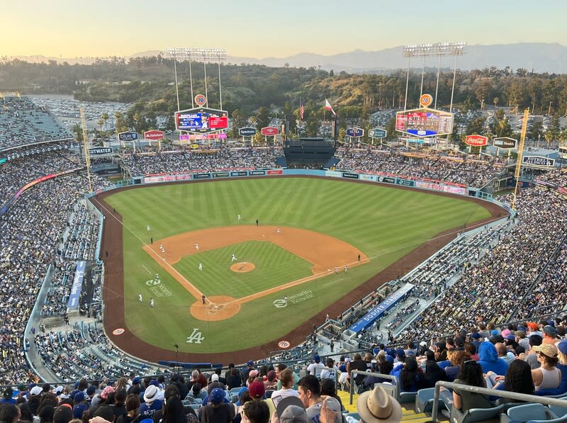 國際奧林匹克委員會（IOC）官網公布2028洛杉磯奧運將正式納入棒球等5項運動。美國職棒道奇隊主場（圖）被認為可能成為洛杉磯奧運的棒球比賽場地。（中央社資料照）