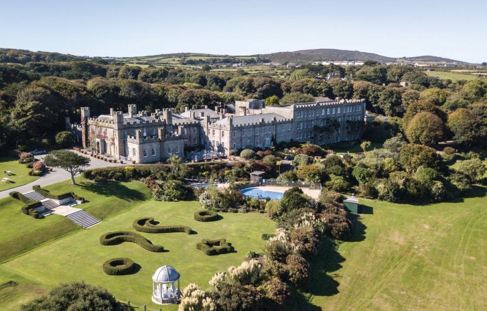 This castle has plenty of space for kids to roam (Tregenna Castle)