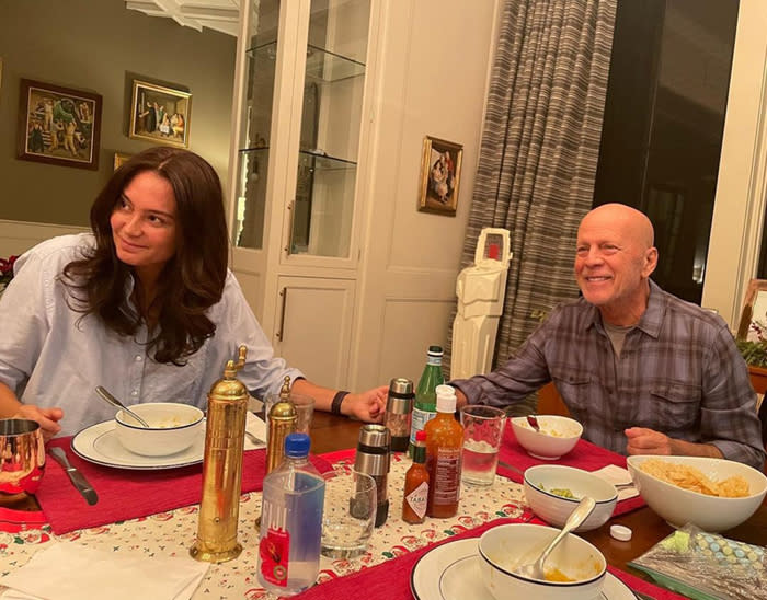 Bruce Willis y su familia adelantándose a la Navidad