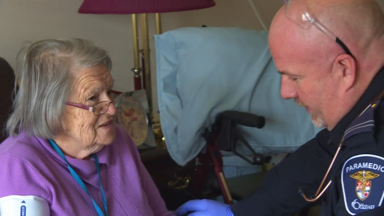 Paramedic house calls 'a godsend' for nursing homes battling flu outbreaks