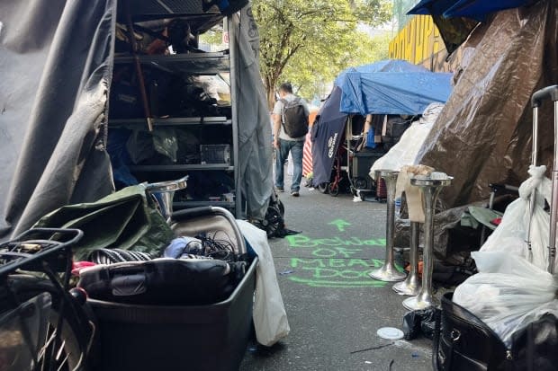 Fire Department Orders Removal Of Tents Structures From Vancouver S Downtown Eastside