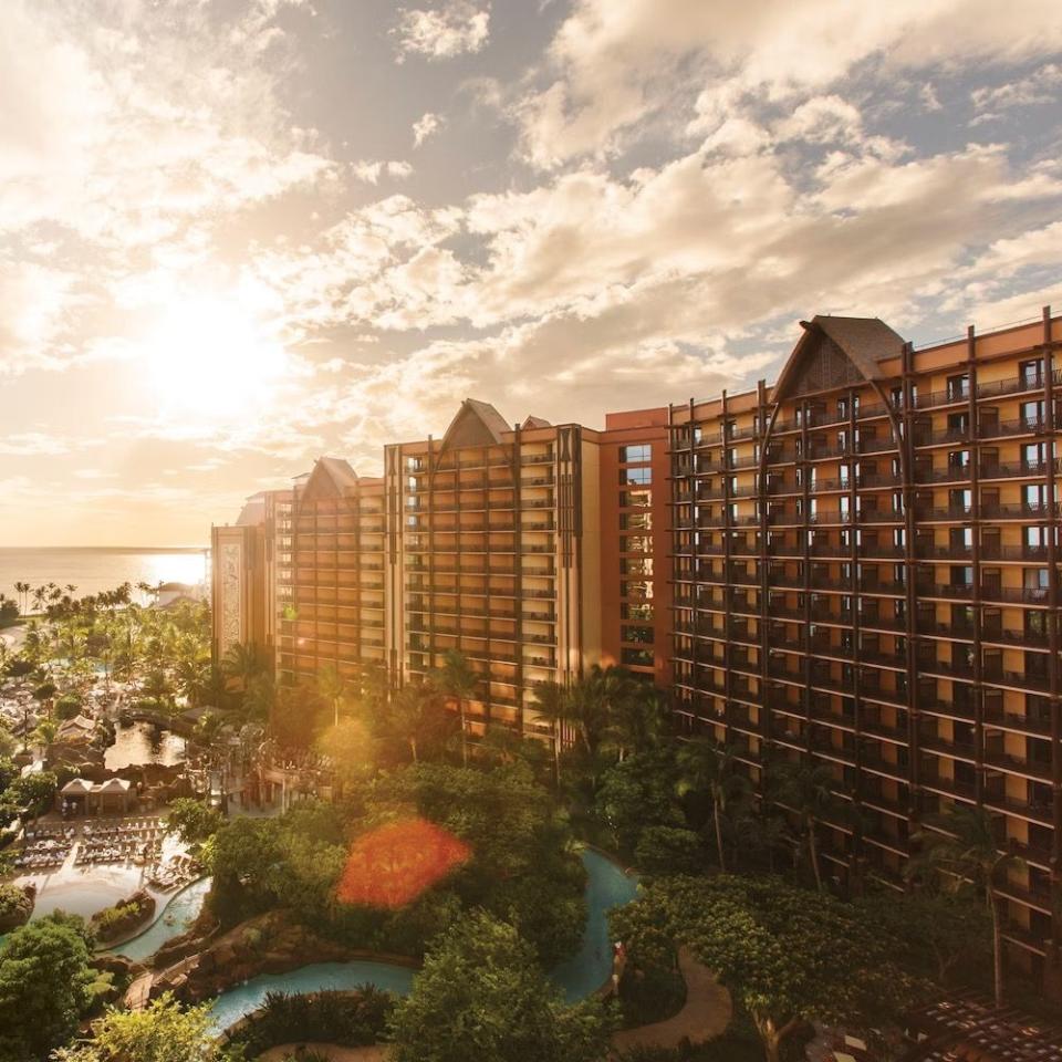 best hawaii hotels for families aulani