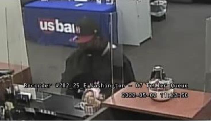 <div class="inline-image__caption"><p>Kenneth Anderson during his one of his alleged bank robberies. </p></div> <div class="inline-image__credit">United States District Court Northern District of Illinois, Eastern Division</div>