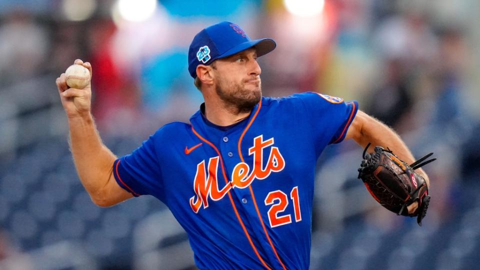 Mar 18, 2023; West Palm Beach, Florida, USA; New York Mets starting pitcher Max Scherzer (21) throws a pitch against the Houston Astros during the first inning at The Ballpark of the Palm Beaches. Mandatory Credit: Rich Storry-USA TODAY Sports