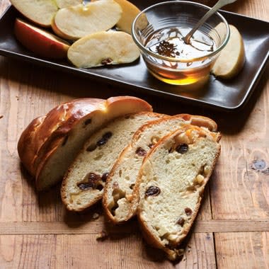 Holiday Apple-Raisin Challah