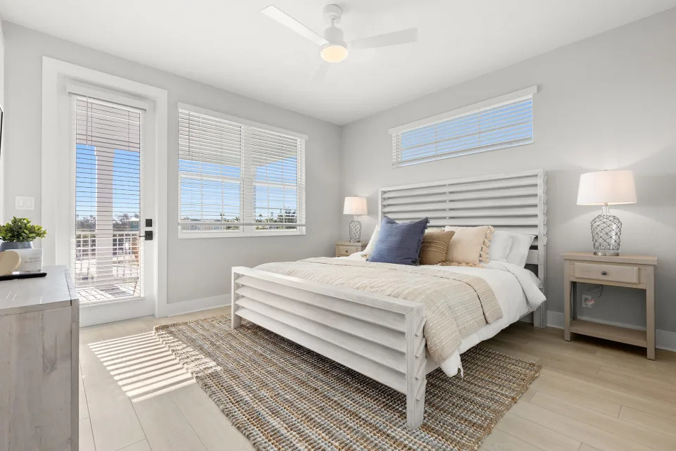 Bedroom of a Hunters Point home 