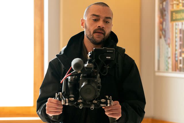 <p>Patrick Harbron/Hulu</p> Jesse Williams Only Murders in the Building 2023