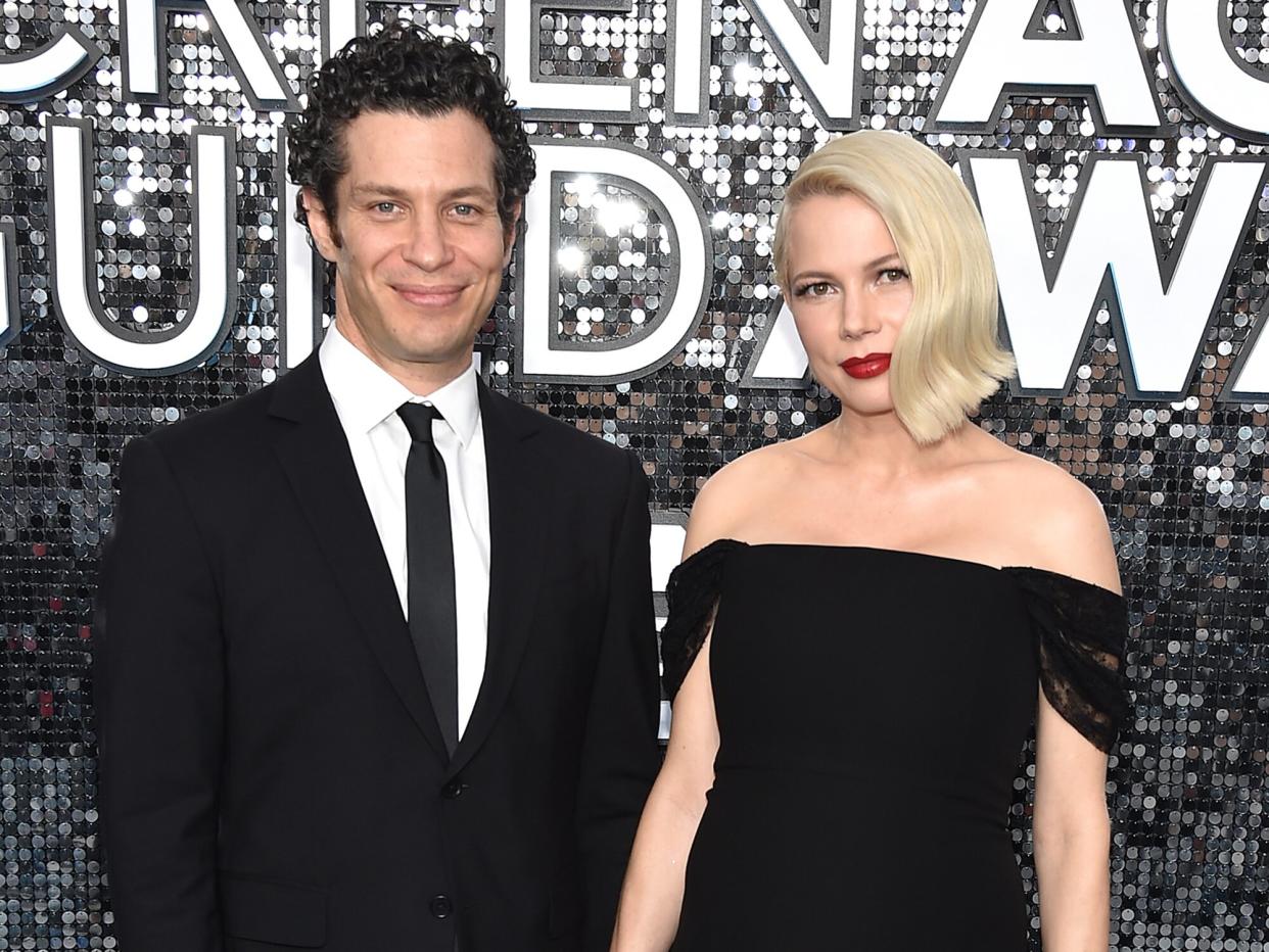 Thomas Kail (L) and Michelle Williams attend the 26th Annual Screen Actors Guild Awards at The Shrine Auditorium on January 19, 2020 in Los Angeles, California