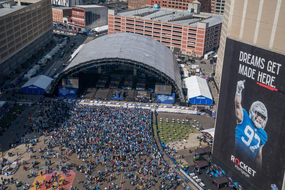 Detroit Sets All Time Nfl Draft Record With 275000 Fans In Attendance On First Night Yahoo Sports