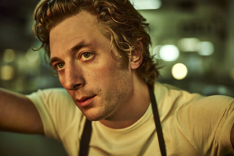 Jeremy Allen White como Carmen 'Carmy' Berzatto en El Oso, una de las series más nominadas