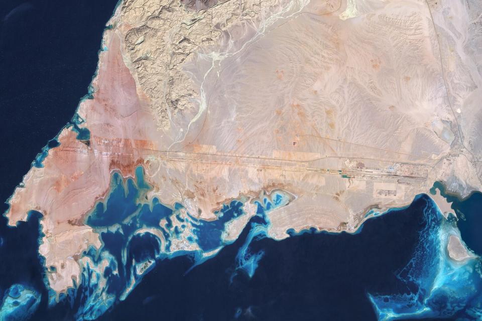 NEOM, SAUDI ARABIA - 4 FEBRUARY 2023: Satellite view of construction progress at the Western portion of NEOM, The Line, Saudi Arabia. 

Credit: Gallo Images/Orbital Horizon/Copernicus Sentinel Data 2023