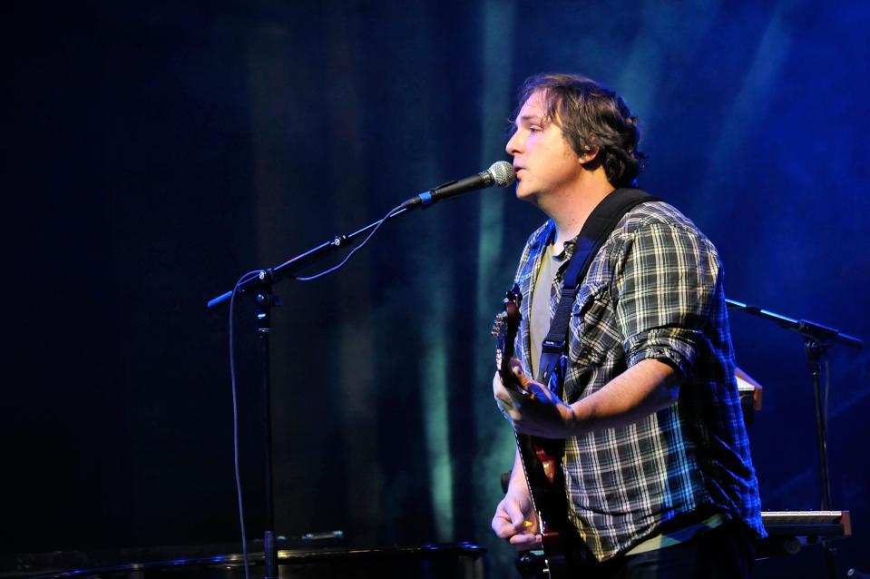 NEW YORK, NY - OCTOBER 11: Robert Sledge of Ben Folds Five performs during the 2012 New York Comic Con at the Javits Center on October 11, 2012 in New York City. (Photo by Daniel Zuchnik/Getty Images)