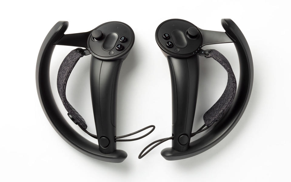 Valve has debuted the latest Knuckles EV3 VR finger tracking controller with