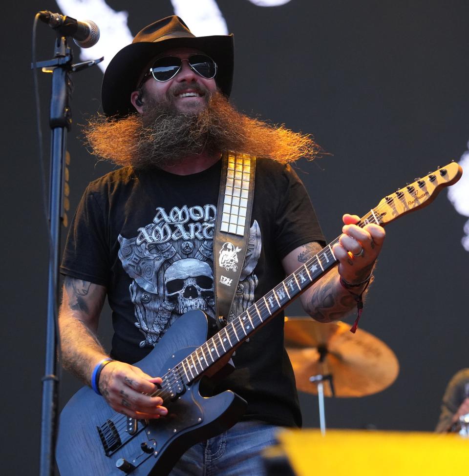 Cody Jinks is at Daily's Place in Jacksonville on Friday.