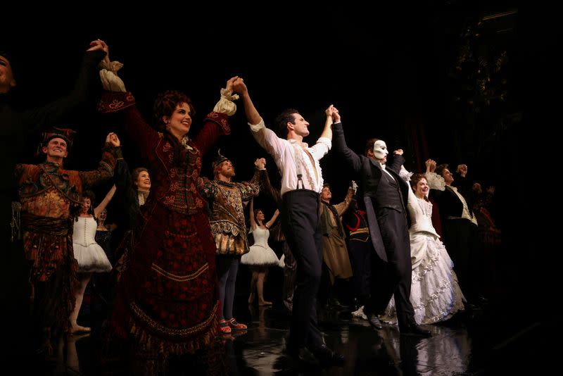 "Phantom of the Opera" reopens in New York