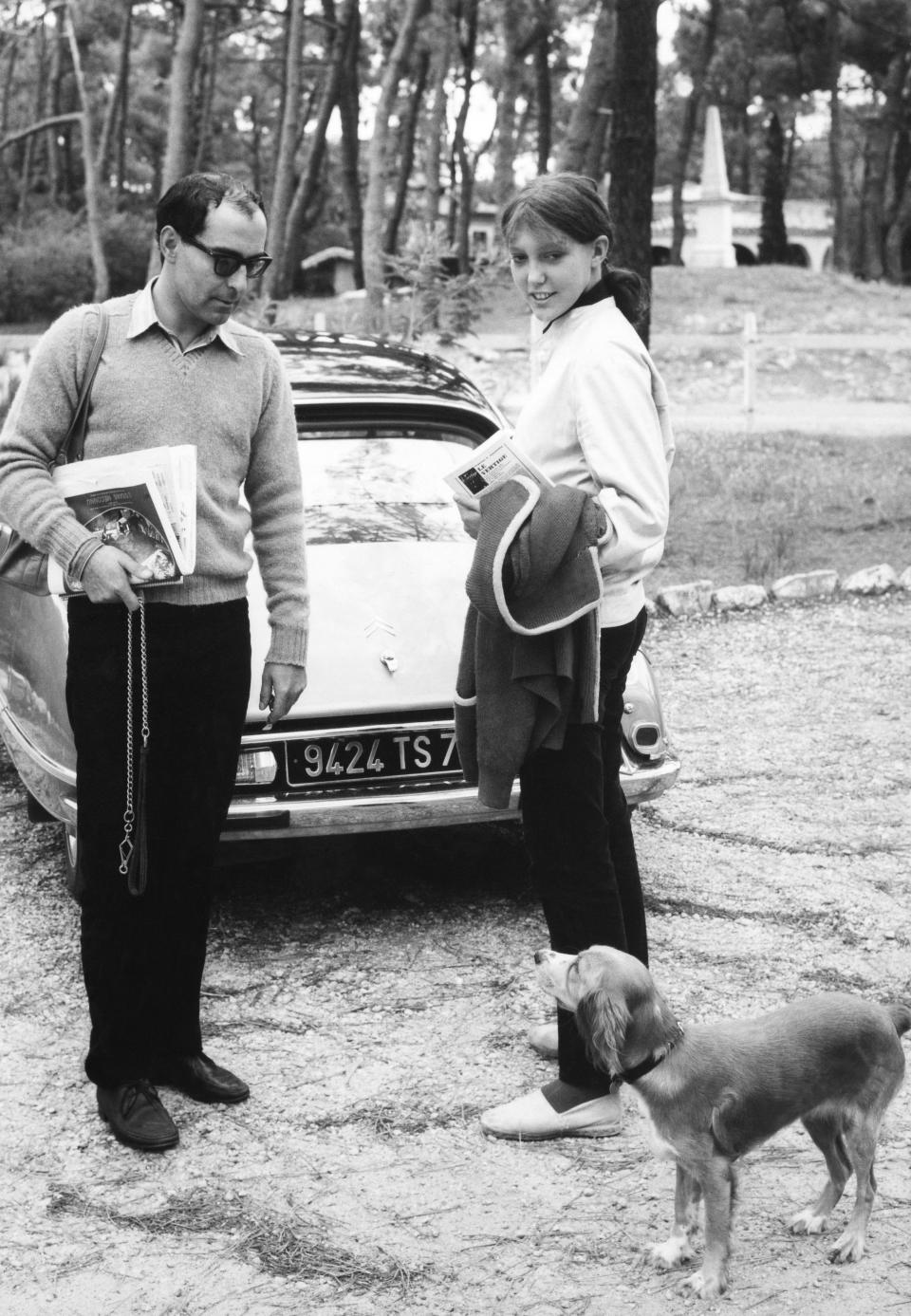 <p>Jean Luc Godard and new wife Anne Wiazemski honeymooning with their dog in Cap Ferret, France in 1967.</p>