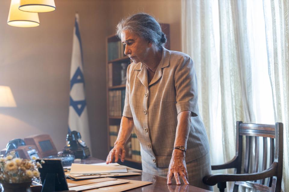 USA. Helen Mirren in the (C)Bleecker Street Media new film: Golda (2023) .  Plot: Focuses on the intensely dramatic and high-stakes responsibilities and decisions that Golda Meir, also known as the 'Iron Lady of Israel' faced during the Yom Kippur War. Ref: LMK106-J10178-070923 Supplied by LMKMEDIA. Editorial Only. Landmark Media is not the copyright owner of these Film or TV stills but provides a service only for recognised Media outlets. pictures@lmkmedia.com