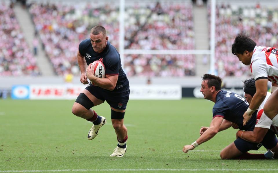 Ben Earl scores against Japan