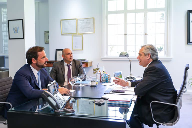 El presidente Alberto Fernández sedignó al intendente de Escobar, Ariel Sujarchuk, como titular del Ente Nacional de Control y Gestión de la Vía Navegable