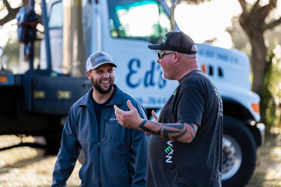 Lucas Air Conditioning, Eustis Roofing and Ed’s Crane came together to help the Mount Dora VFW with two new air units and roof repair. [submitted] cindy peterson