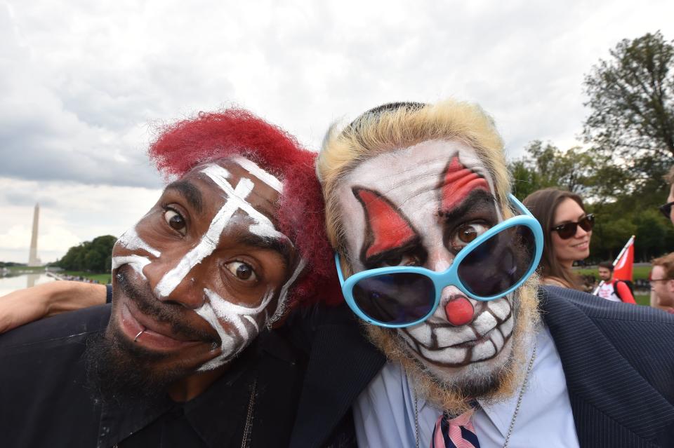 <p>Fans of the US rap group Insane Clown Posse, known as Juggalos, protest on Sept. 16, 2017 in front of the Lincoln Memorial in Washington, D.C. against a 2011 FBI decision to classify their movement as a gang. (Photo: Paul J. Richards/AFP/Getty Images) </p>