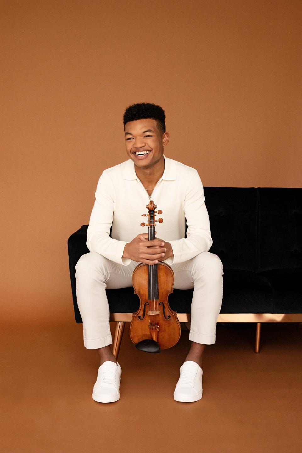 Violinist Randall Goosby will perform with the Milwaukee Symphony in Feb. 2024.