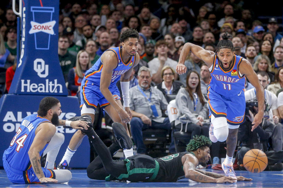 雷霆此役靠著5人得分超過20分，以33分差血洗塞爾蒂克。 (Photo by Ian Maule/Getty Images)