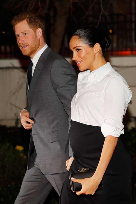 <p>Pero como suele suceder con Meghan, el entalle de su ropa siempre le juega una mala pasada.<br><br>Hello! </p>