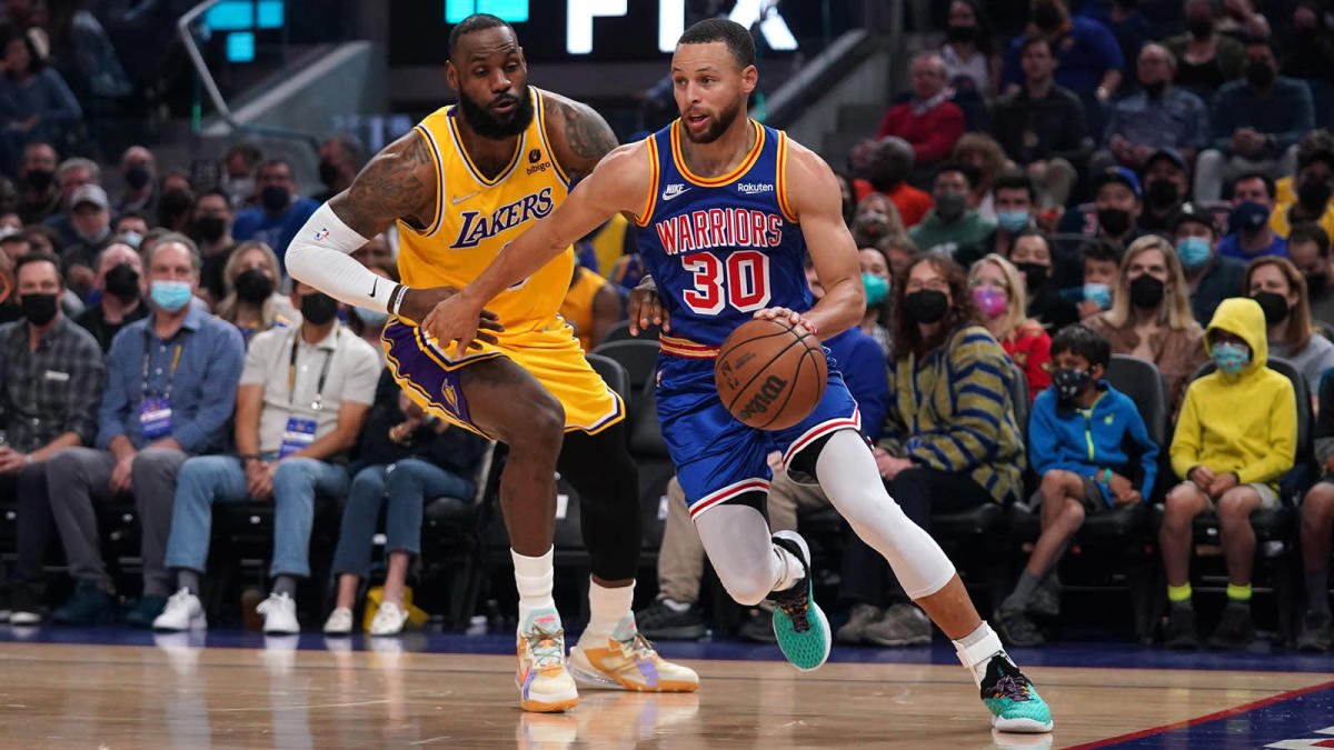 익숙하지 않은 NBA 슈퍼스타로서 스티브 커리가 르브론 제임스보다 유리한 이유