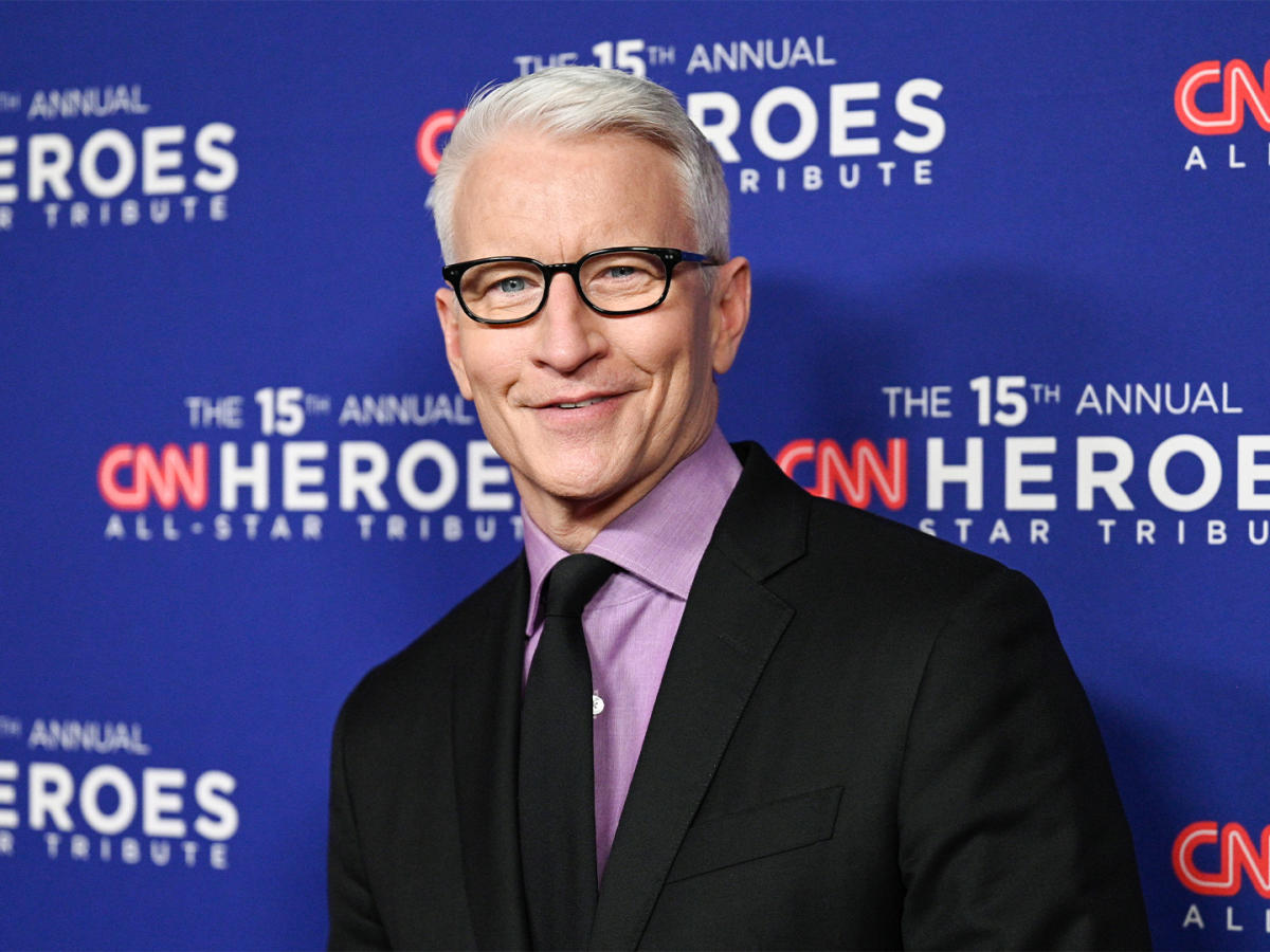 Anderson Cooper Shared Rare Photos of Sons Wyatt & Sebastian for His ...