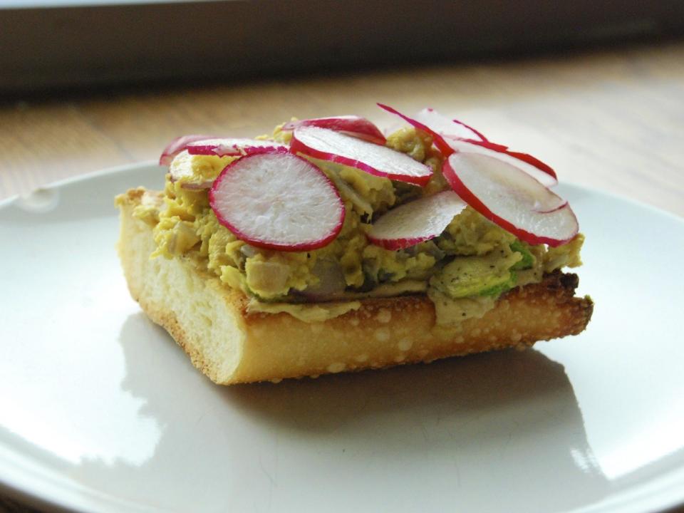 <strong>Get the <a href="http://food52.com/recipes/17606-radish-scrambled-toast" target="_blank">Radish Scrambled Toast recipe</a>&nbsp;from cristinasciarra via Food52</strong>