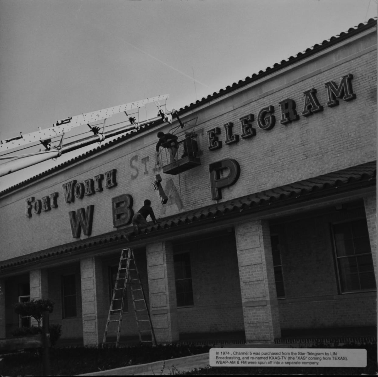 WBAP's launch in 1948. 
