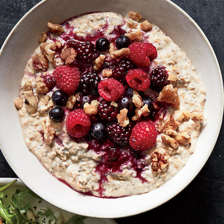 Berry-Banana Overnight Oats