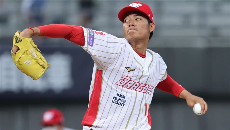 味全龍先發左投王維中4.2局失4分退場。（圖／味全龍提供）