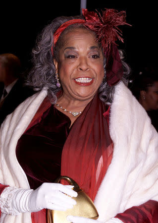 FILE PHOTO: Actress Della Reese arrives at the National Association for the Advancement of Colored People's (NAACP) Image Awards in Pasadena, California, U.S., February 12, 2000. REUTERS/Fred Prouser/File Photo