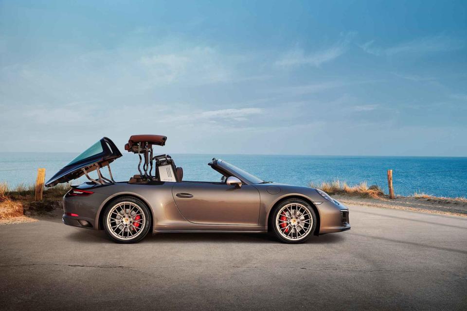 2014 年式 911 Targa。