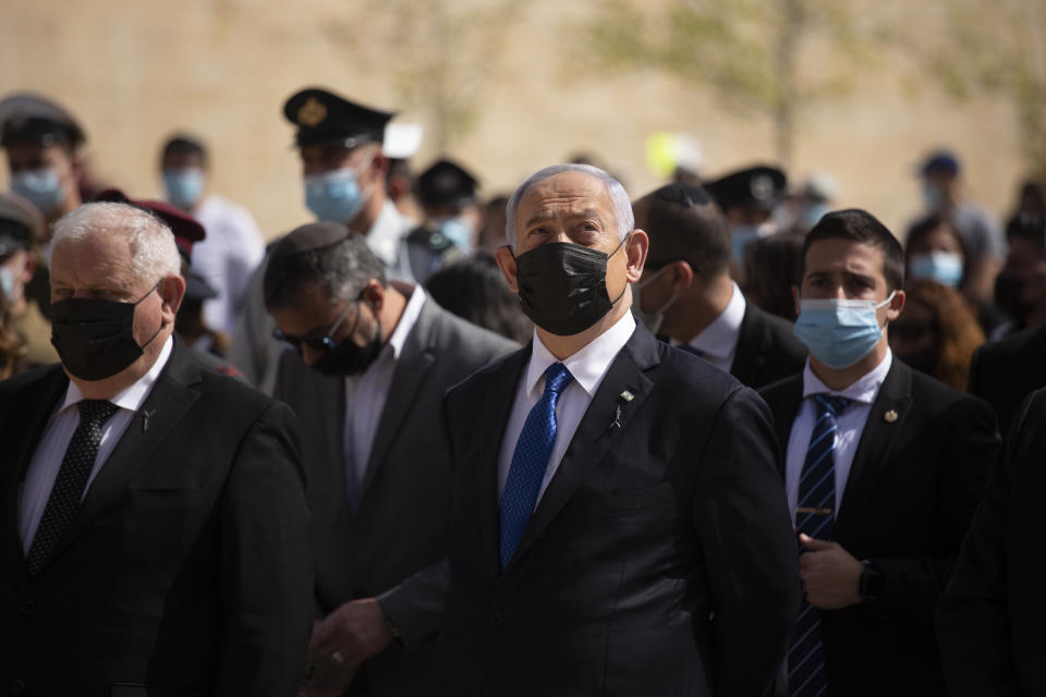 Israeli Prime Minister Benjamin Netanyahu attends a ceremony marking the annual Holocaust Remembrance Day at Yad Vashem Holocaust Memorial in Jerusalem, Thursday, April 8, 2021. (AP Photo/Maya Alleruzzo, Pool)